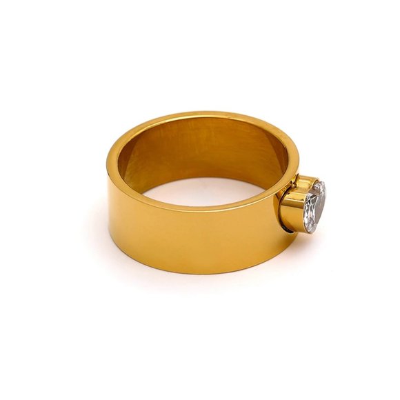 New 18K Gold Plated Solitaire Diamond Heart Ring - Picture 10 of 11